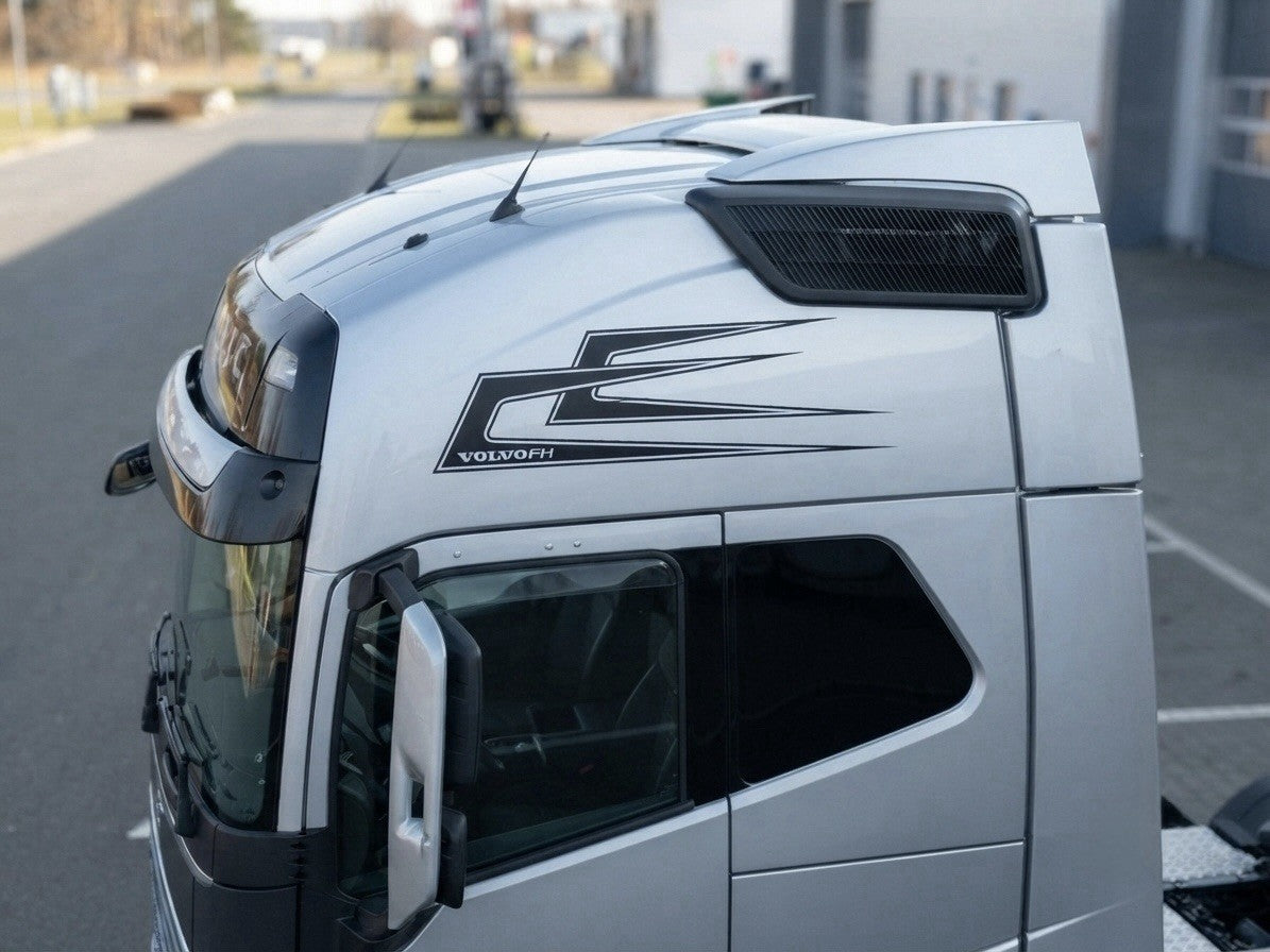 VOLVO FH SIDE 2 x Cab. GLOBETROTTER ARROWS for High Roof . stickers decals