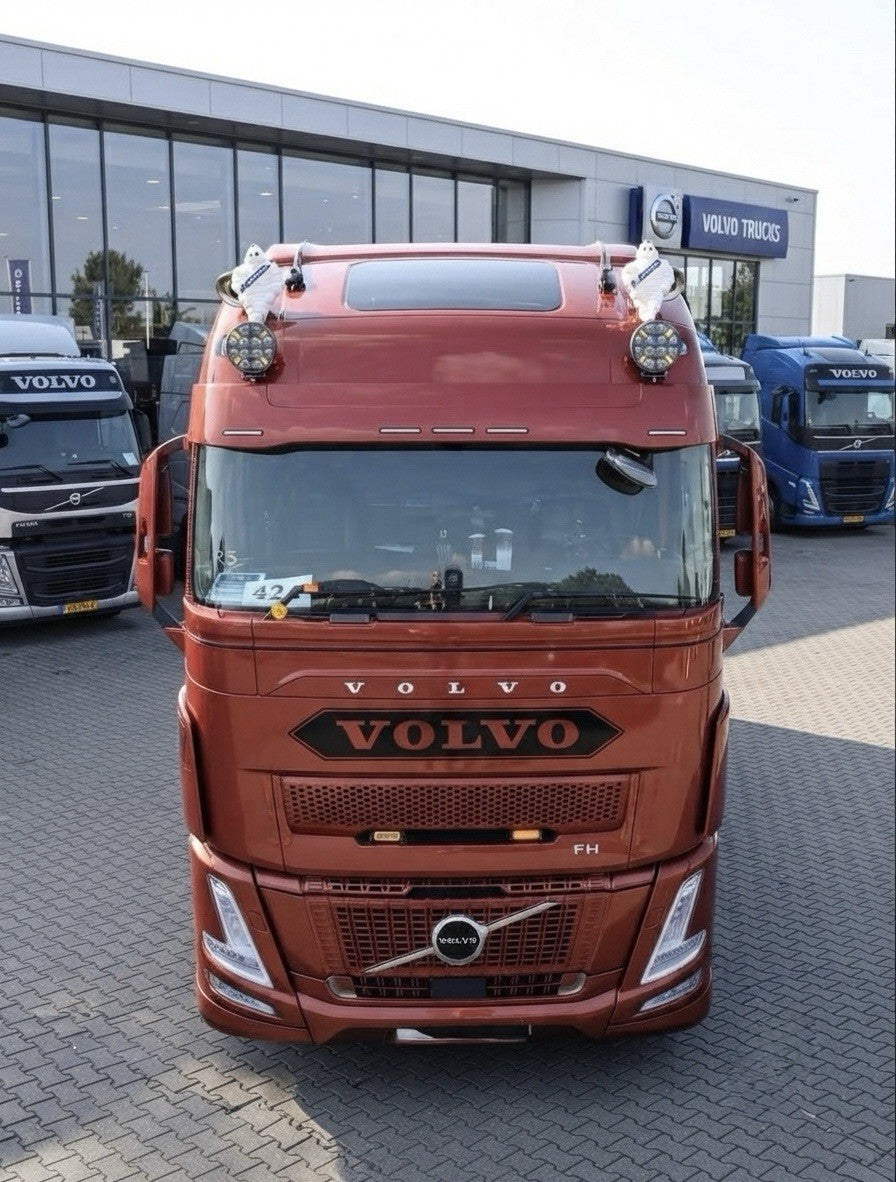 VOLVO FH AERO FRONT Cab sticker decal . 2024 - Present *Any Colour.