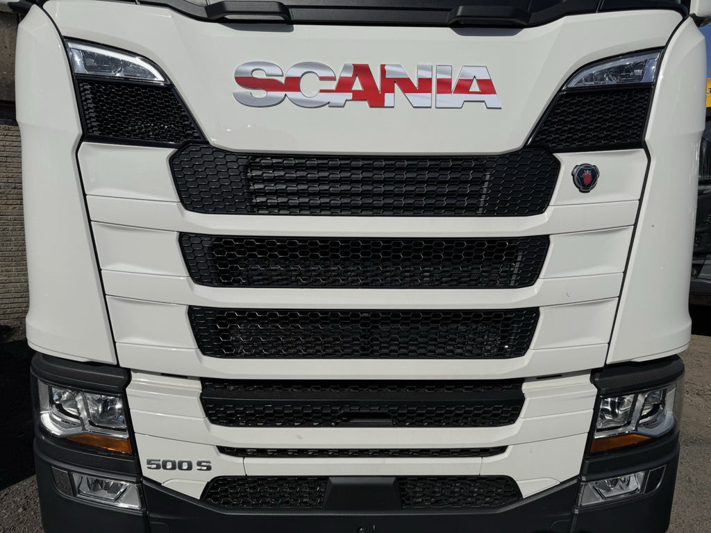 SCANIA  R&S Cab Front Badge sticker . New Gen 2017-25 truck. ENGLAND Flag